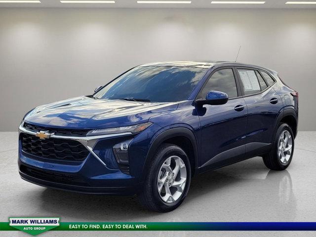 used 2024 Chevrolet Trax car, priced at $22,573