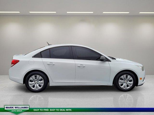 used 2014 Chevrolet Cruze car, priced at $7,898