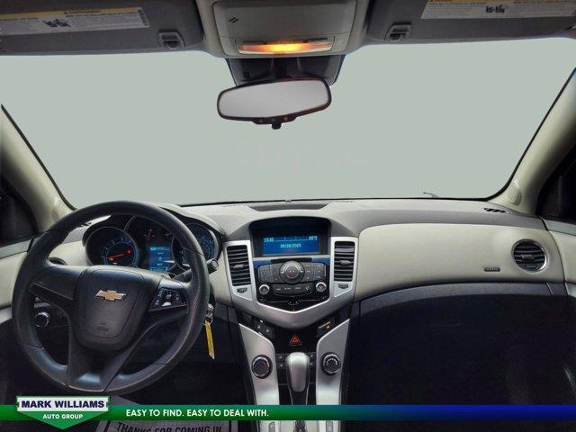 used 2014 Chevrolet Cruze car, priced at $7,898