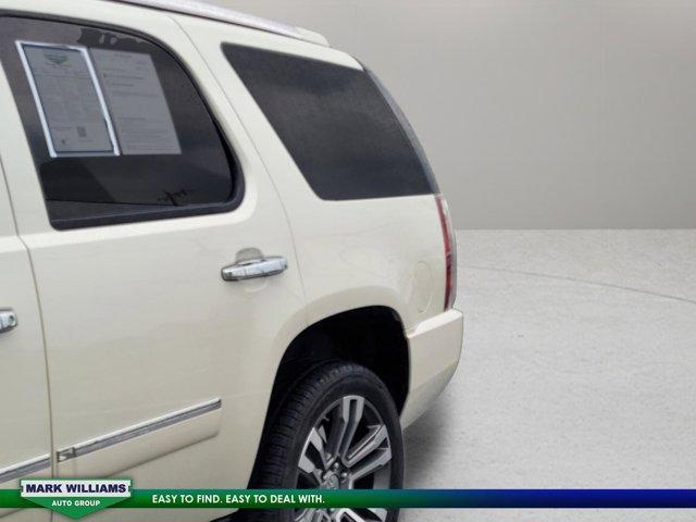 used 2014 GMC Yukon car, priced at $17,595