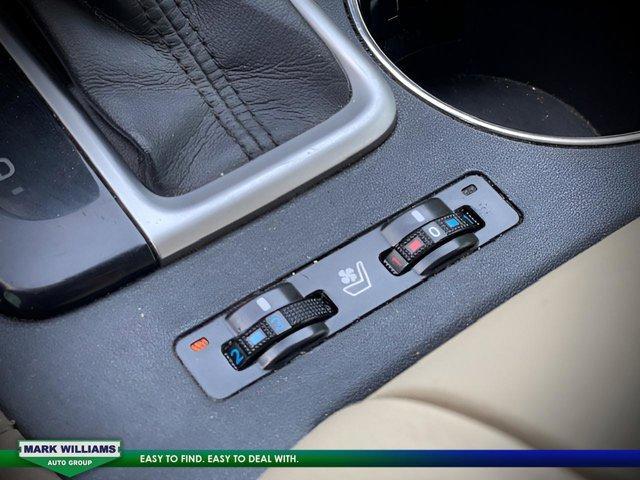 used 2015 Toyota Highlander car, priced at $17,595