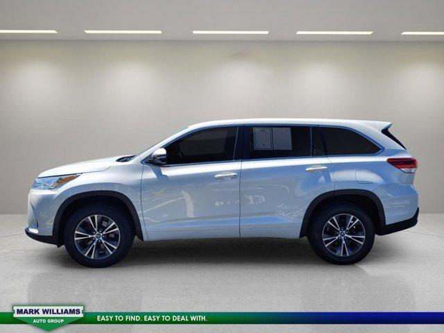 used 2017 Toyota Highlander car, priced at $19,298