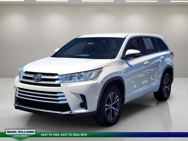 used 2017 Toyota Highlander car, priced at $19,298