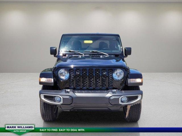 used 2021 Jeep Gladiator car, priced at $34,107