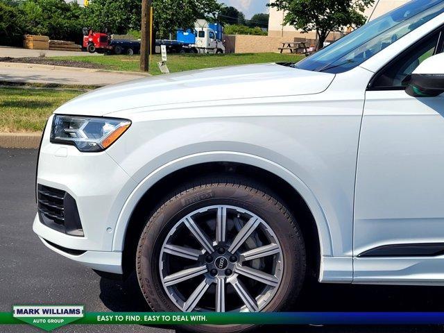 used 2023 Audi Q7 car, priced at $42,300