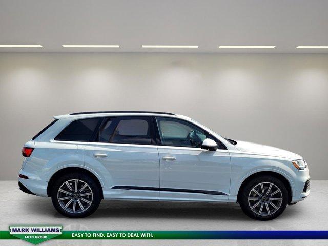used 2023 Audi Q7 car, priced at $42,300
