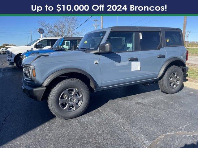 new 2024 Ford Bronco car, priced at $45,385