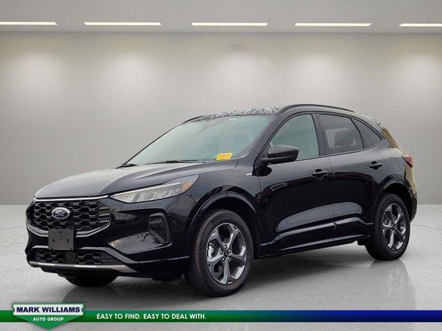 used 2024 Ford Escape car, priced at $28,600