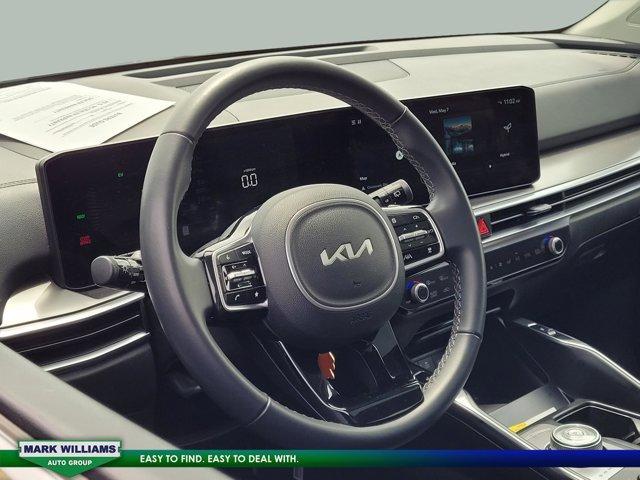 used 2025 Kia Sorento Hybrid car, priced at $37,898