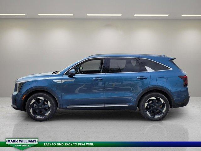 used 2025 Kia Sorento Hybrid car, priced at $37,898