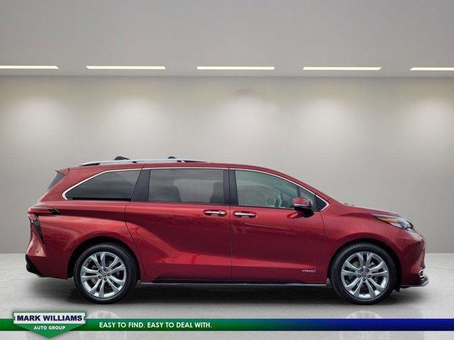 used 2021 Toyota Sienna car, priced at $43,980