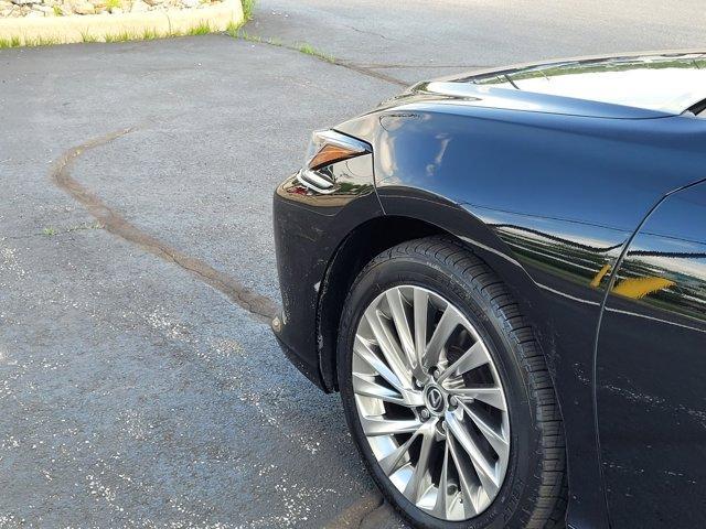 used 2023 Lexus ES 350 car, priced at $39,398