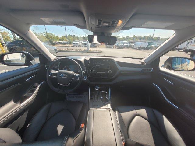 used 2022 Toyota Highlander Hybrid car, priced at $41,998