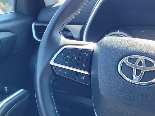 used 2022 Toyota Highlander Hybrid car, priced at $41,998