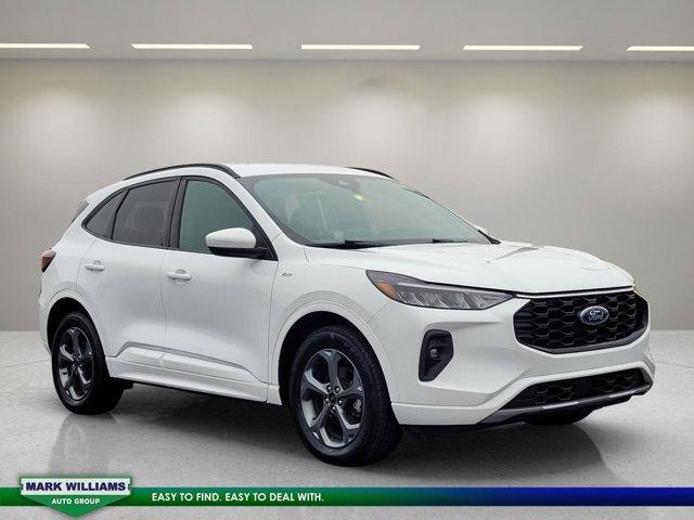 used 2023 Ford Escape car, priced at $24,900