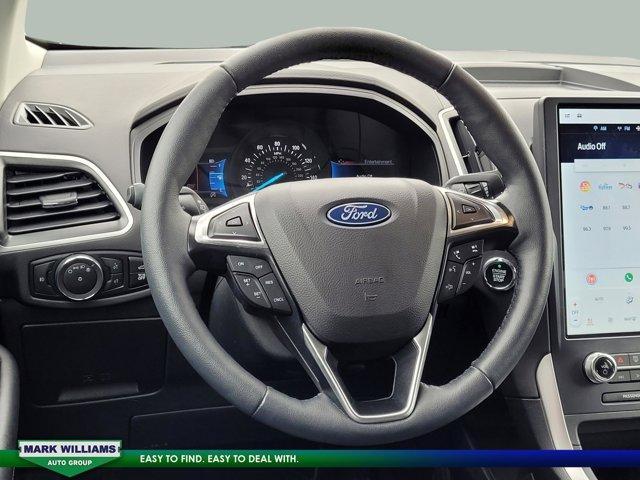 used 2024 Ford Edge car, priced at $27,998