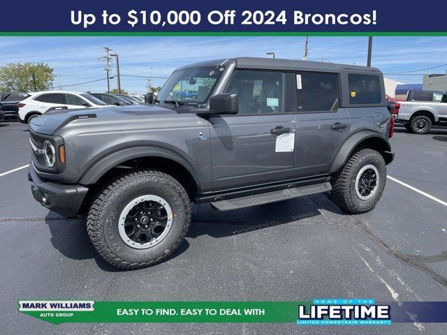 new 2024 Ford Bronco car, priced at $57,655