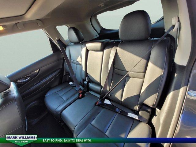 used 2019 Nissan Rogue car, priced at $19,595