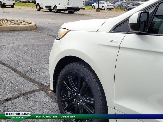 used 2022 Ford Edge car, priced at $30,998