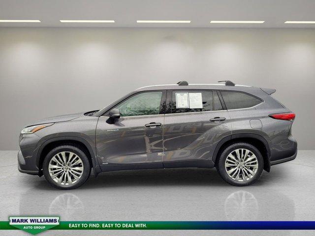 used 2021 Toyota Highlander Hybrid car, priced at $39,298