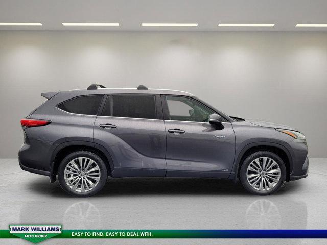 used 2021 Toyota Highlander Hybrid car, priced at $39,298