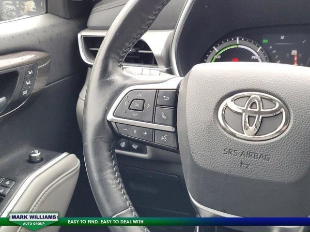 used 2021 Toyota Highlander Hybrid car, priced at $39,298