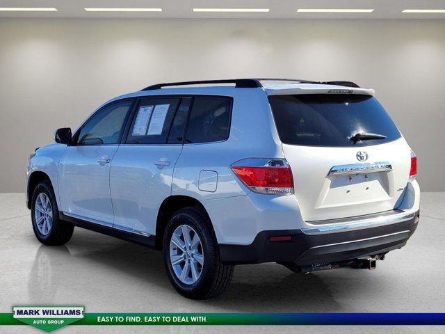 used 2013 Toyota Highlander car, priced at $14,798