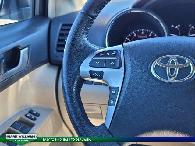 used 2013 Toyota Highlander car, priced at $14,798