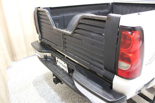 used 2006 Chevrolet Silverado 2500 car, priced at $31,436