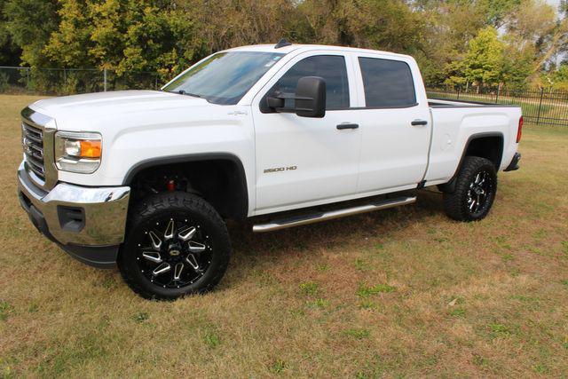 used 2017 GMC Sierra 2500 car, priced at $35,724