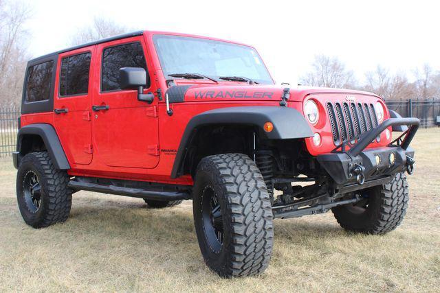 used 2015 Jeep Wrangler Unlimited car, priced at $23,726