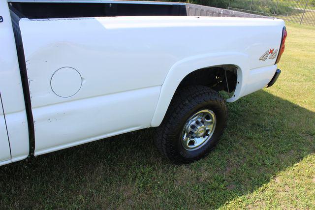 used 2004 Chevrolet Silverado 2500 car, priced at $23,445