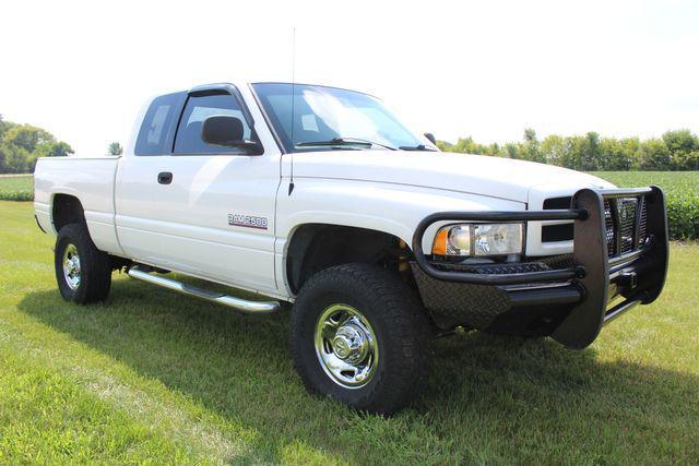 used 1999 Dodge Ram 2500 car, priced at $31,436