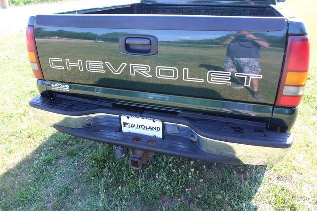 used 2002 Chevrolet Silverado 2500 car, priced at $19,546