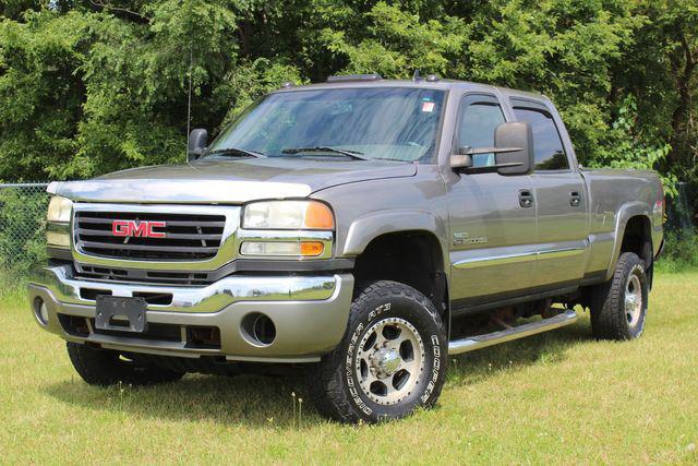 used 2006 GMC Sierra 2500 car, priced at $13,788
