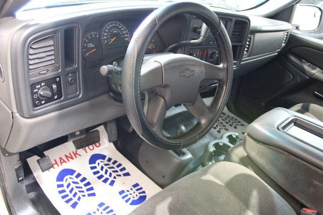 used 2005 Chevrolet Silverado 2500 car, priced at $16,936