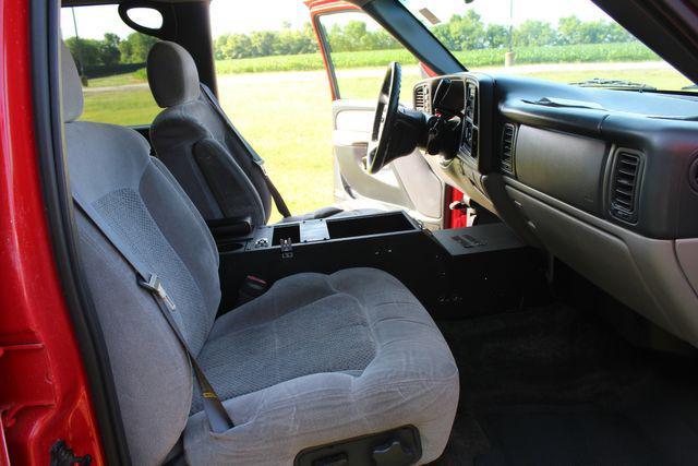 used 2001 Chevrolet Suburban car, priced at $16,746