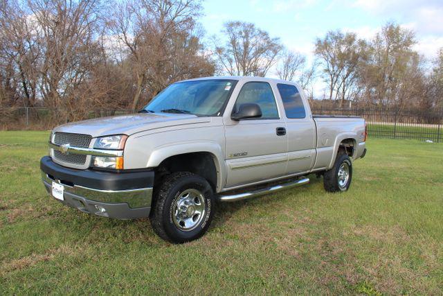 used 2004 Chevrolet Silverado 2500 car, priced at $26,830