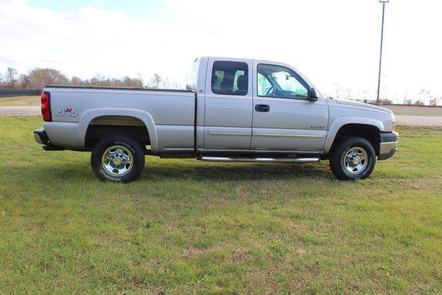 used 2004 Chevrolet Silverado 2500 car, priced at $26,830