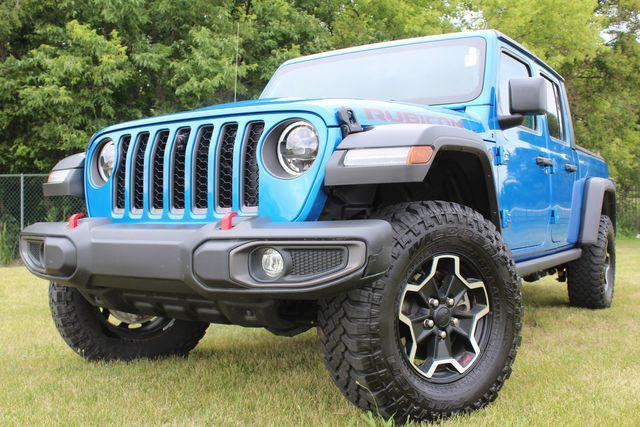 used 2023 Jeep Gladiator car, priced at $44,845