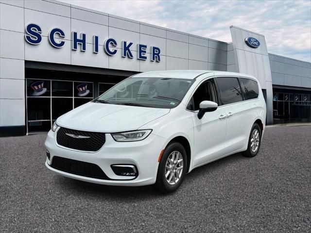 used 2023 Chrysler Pacifica car, priced at $22,914