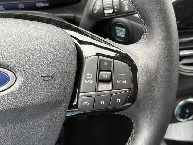 new 2025 Ford Escape car, priced at $28,319