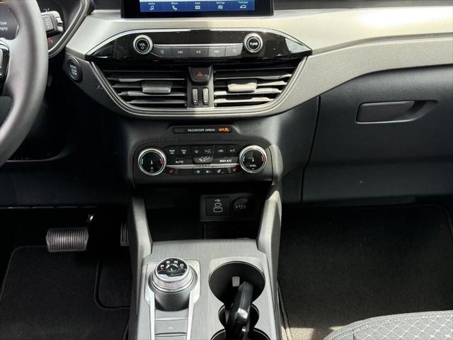 new 2025 Ford Escape car, priced at $26,385