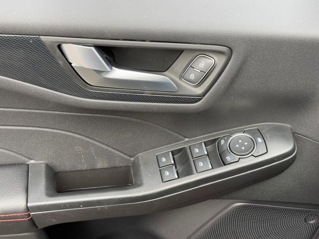 new 2025 Ford Escape car, priced at $28,065