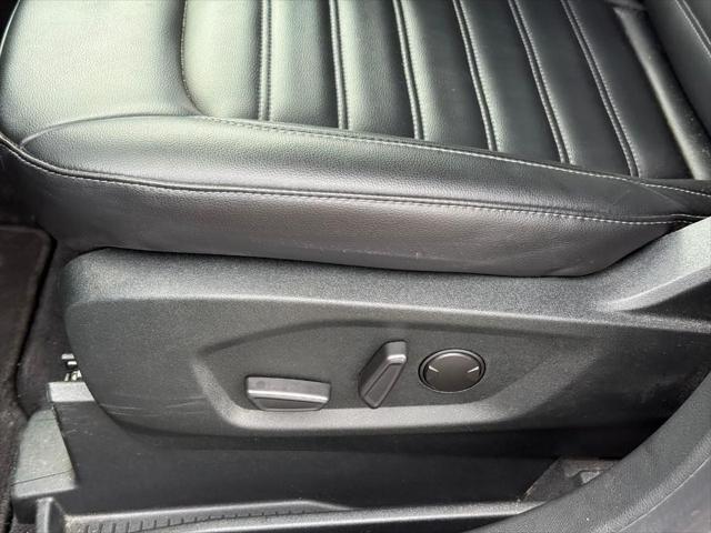used 2022 Ford Edge car, priced at $25,000