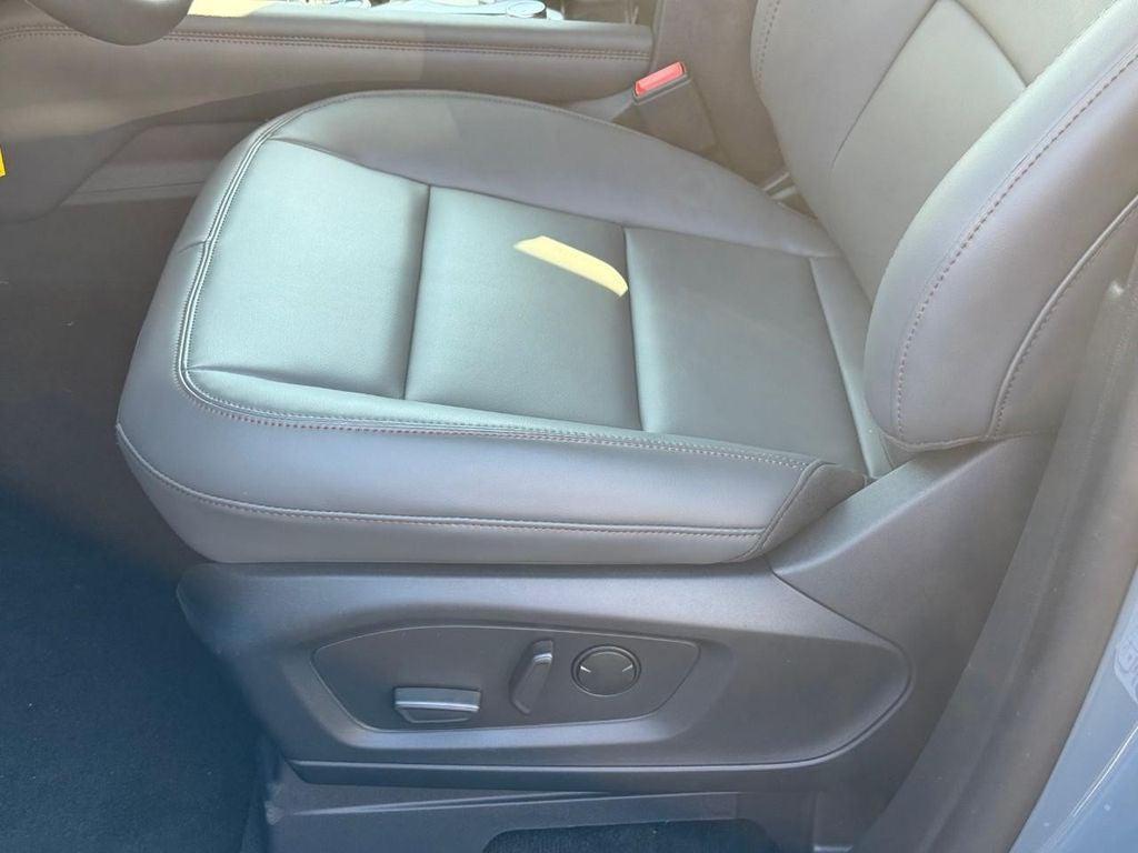 new 2025 Ford Explorer car, priced at $48,115