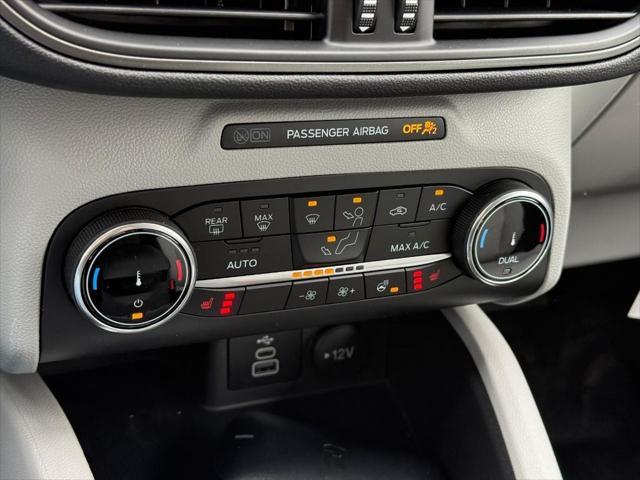 new 2025 Ford Escape car, priced at $30,047