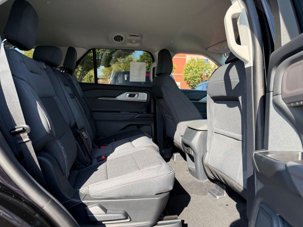 new 2025 Ford Explorer car, priced at $41,205