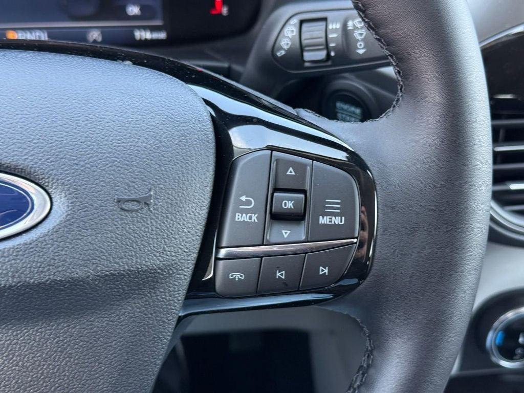 new 2025 Ford Escape car, priced at $26,040