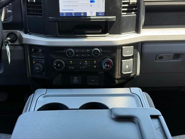 new 2025 Ford F-250 car, priced at $61,990